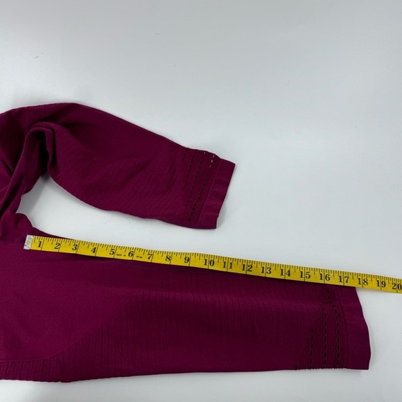 Gymshark High waisted Capri Pants - Picture 7 of 9